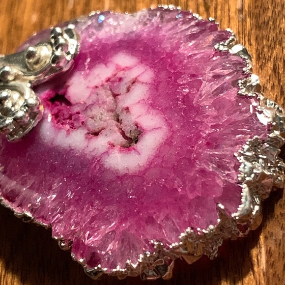 Pink crystal Druzy pendant - Picture 2 of 9